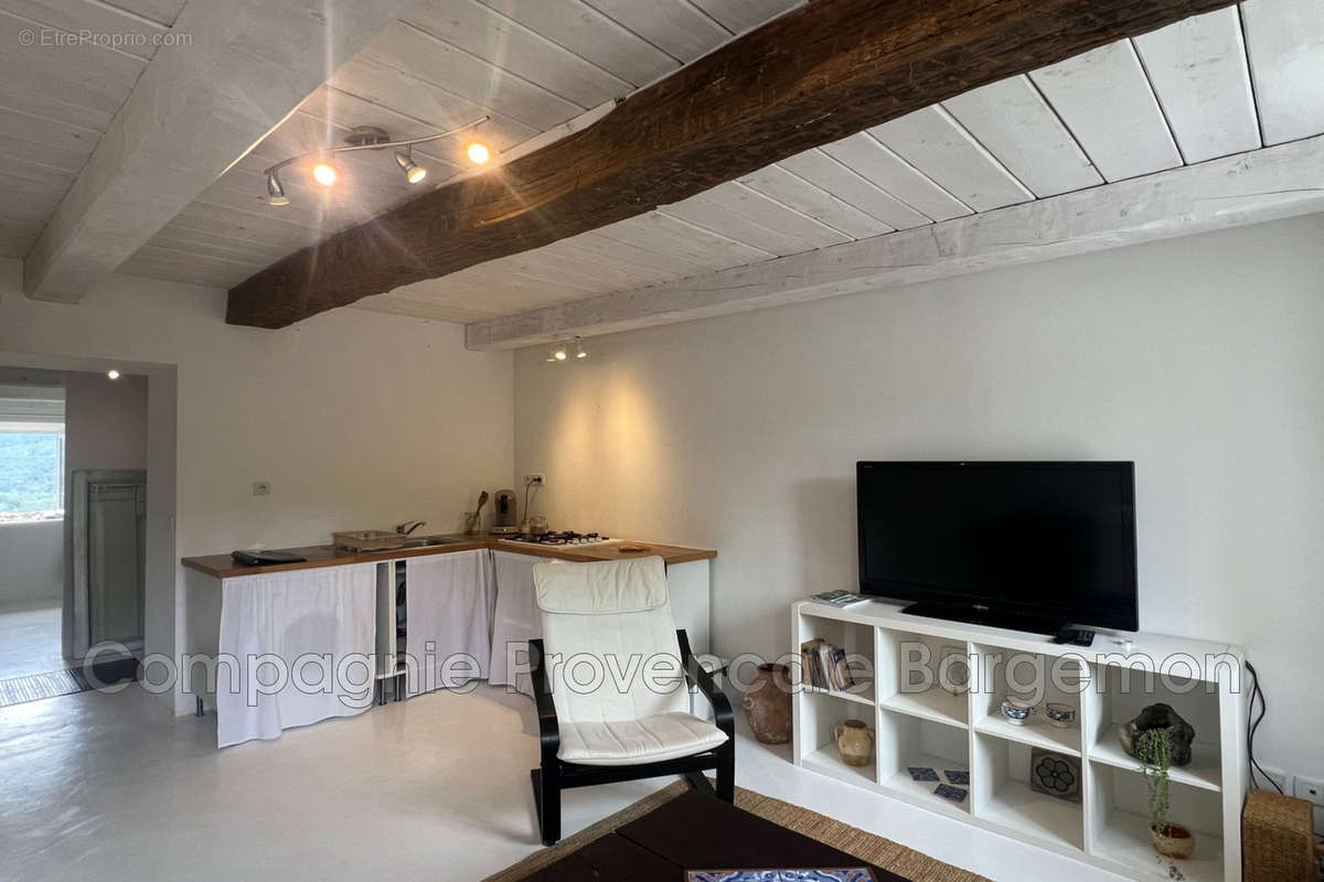 Appartement à BARGEMON