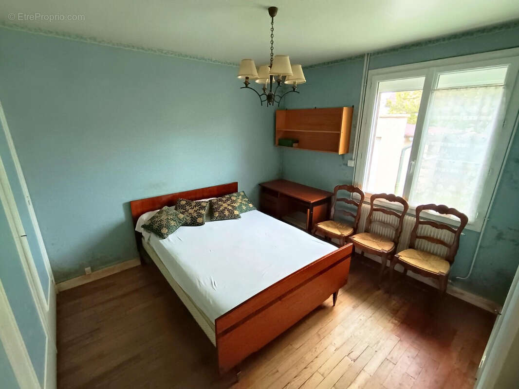 Maison plain pied 2 chambres, garage et jardin - photo 12