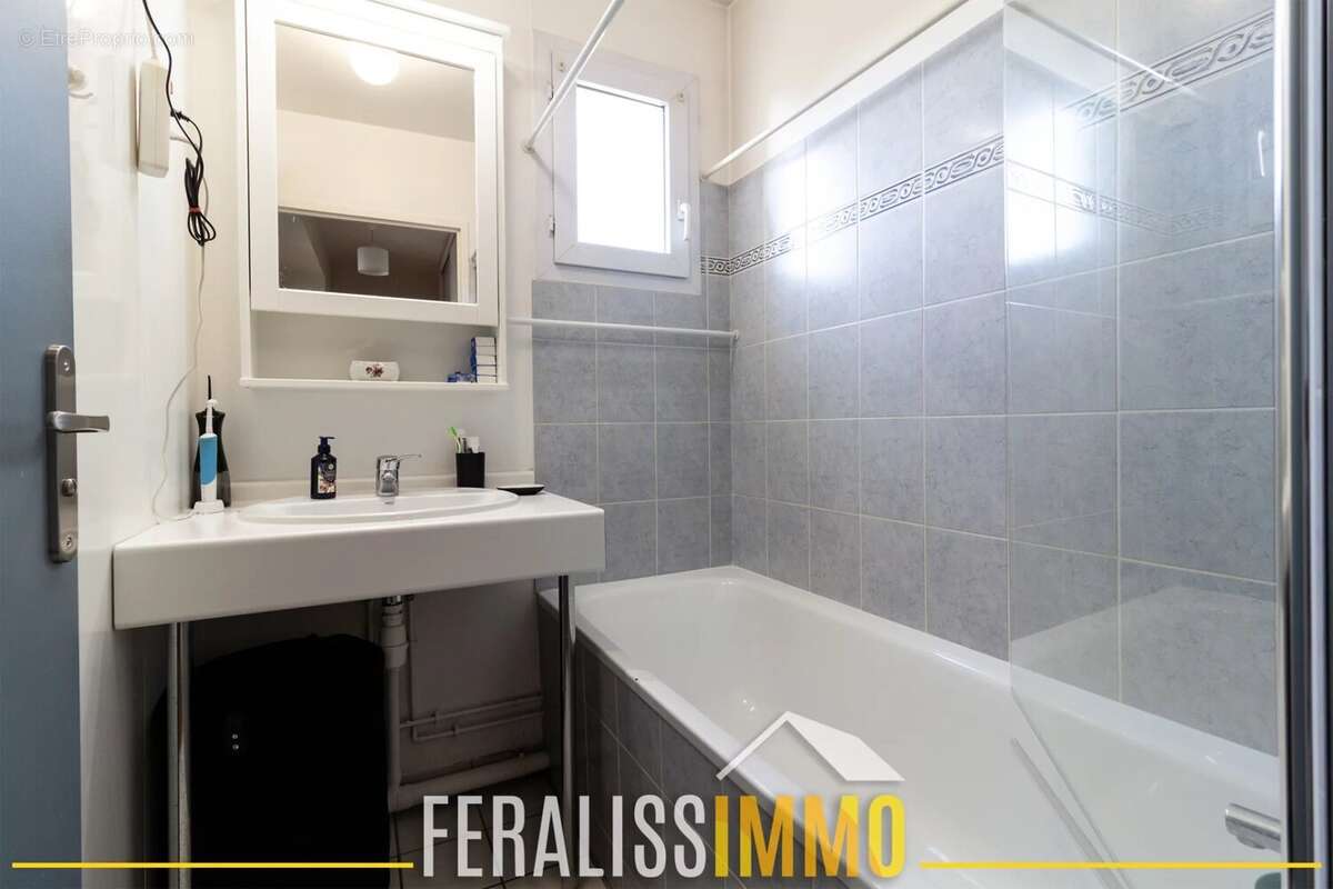 Appartement à ERAGNY