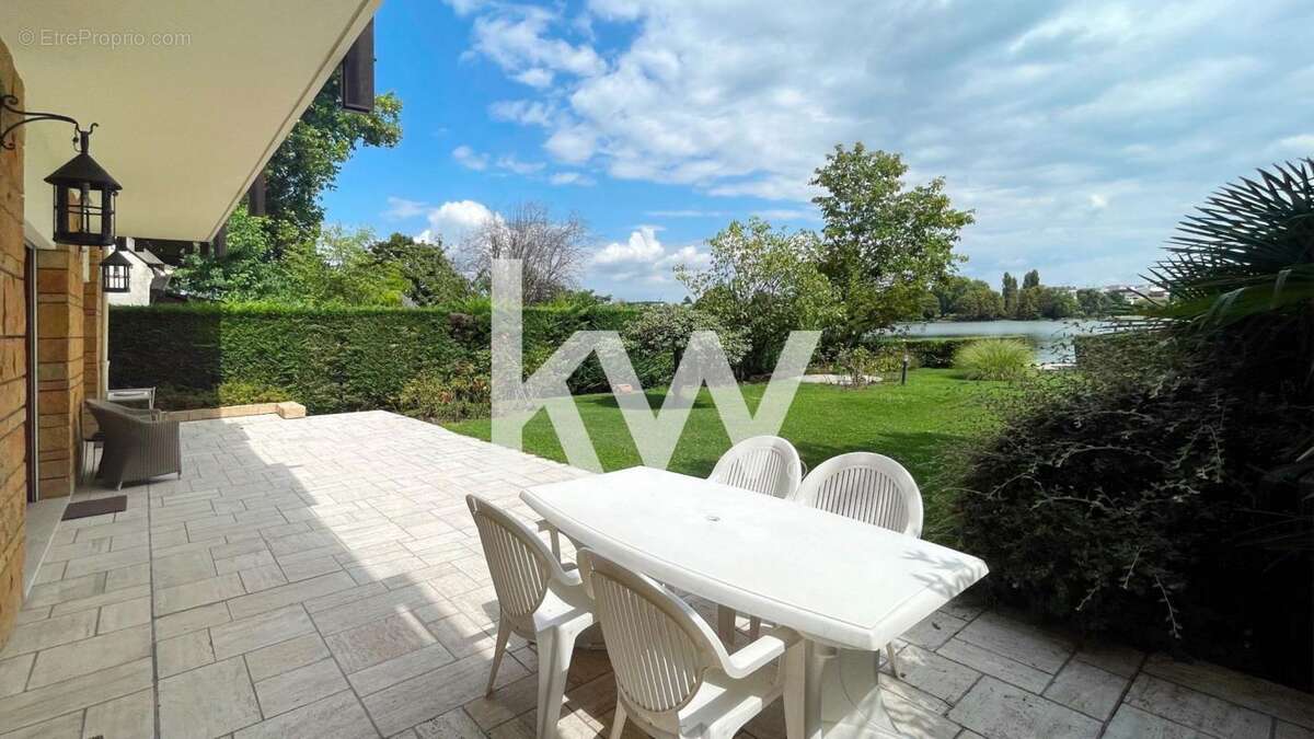 Maison à ENGHIEN-LES-BAINS