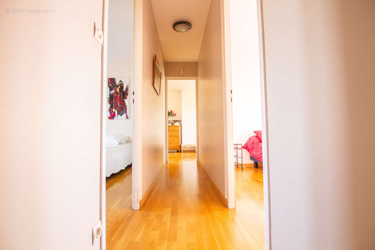 Maison à VILLENEUVE-LE-ROI