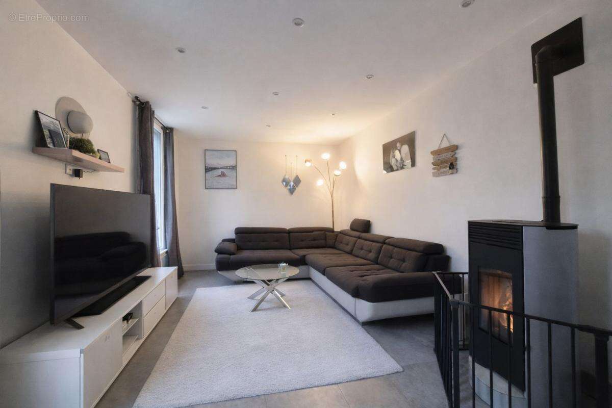 Maison à CARRIERES-SOUS-POISSY