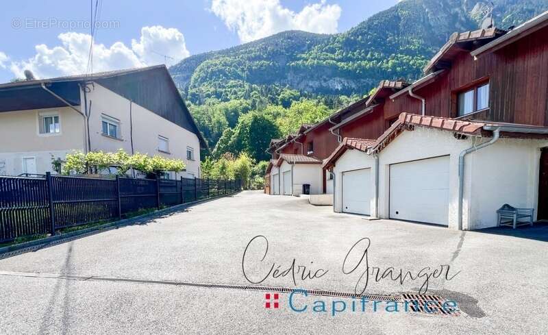 Maison à BONNEVILLE