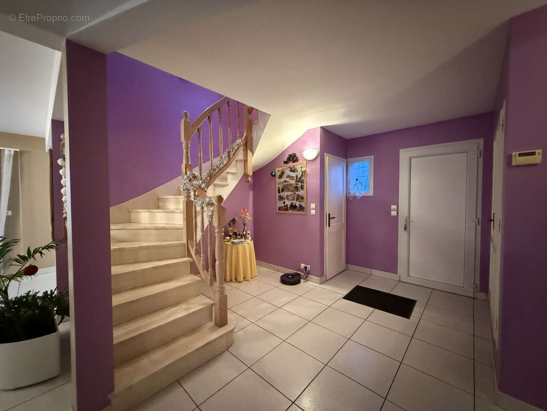 Maison à LE NEUFBOURG