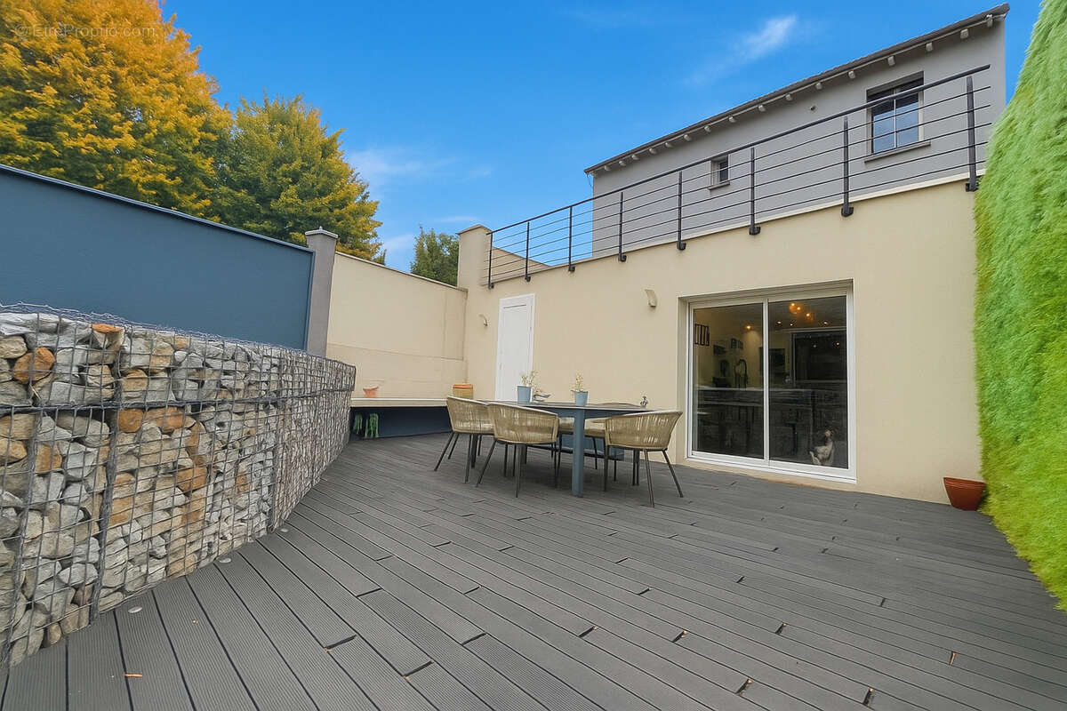 Maison à SAINT-ETIENNE