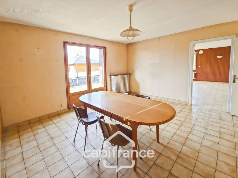 Maison à DRUMETTAZ-CLARAFOND
