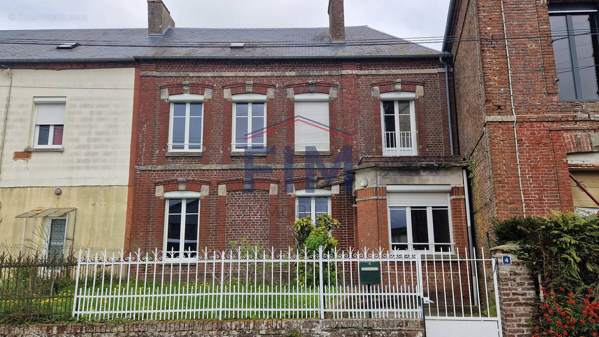 Maison à FORMERIE