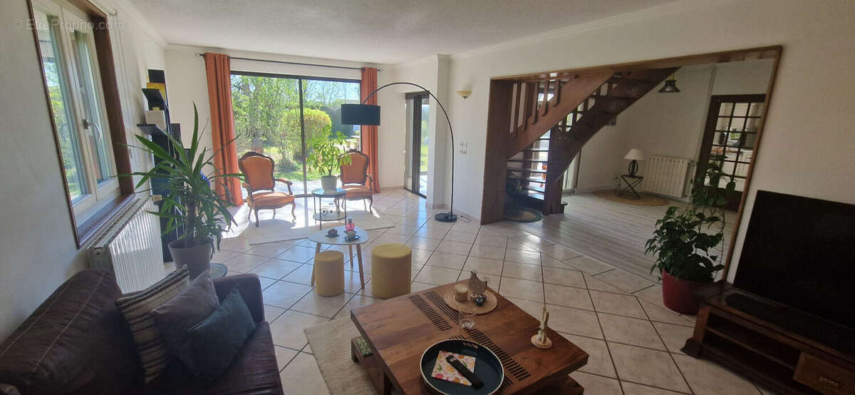 Très belle maison rénovée avec piscine 71500 Louhans - photo 10