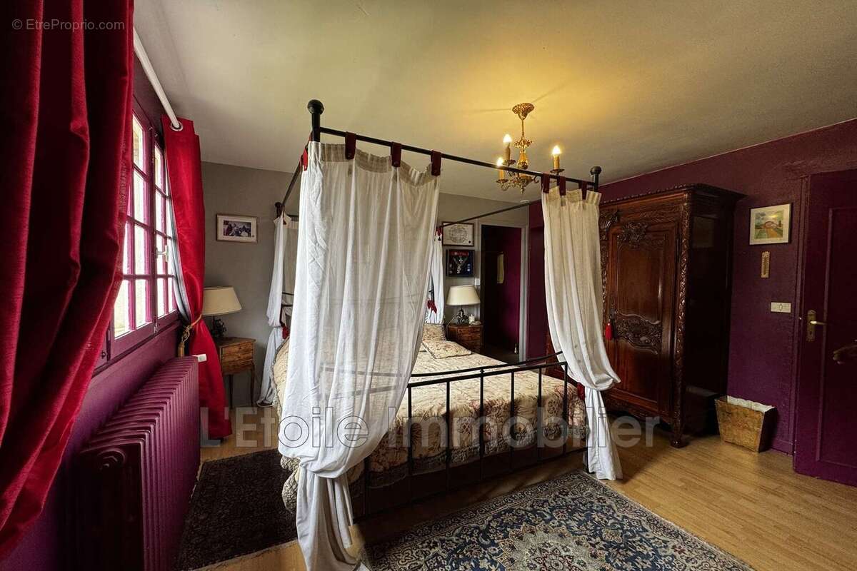 Maison à FEINGS