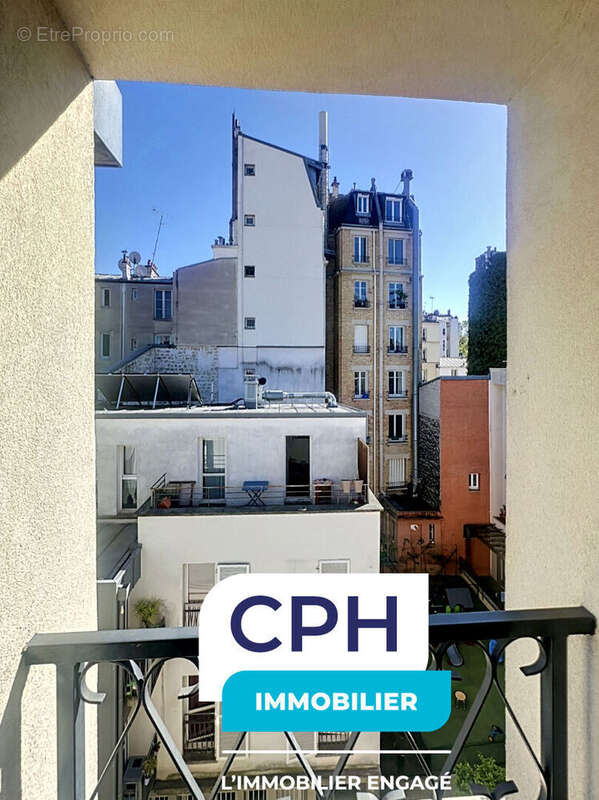 Appartement à PARIS-18E