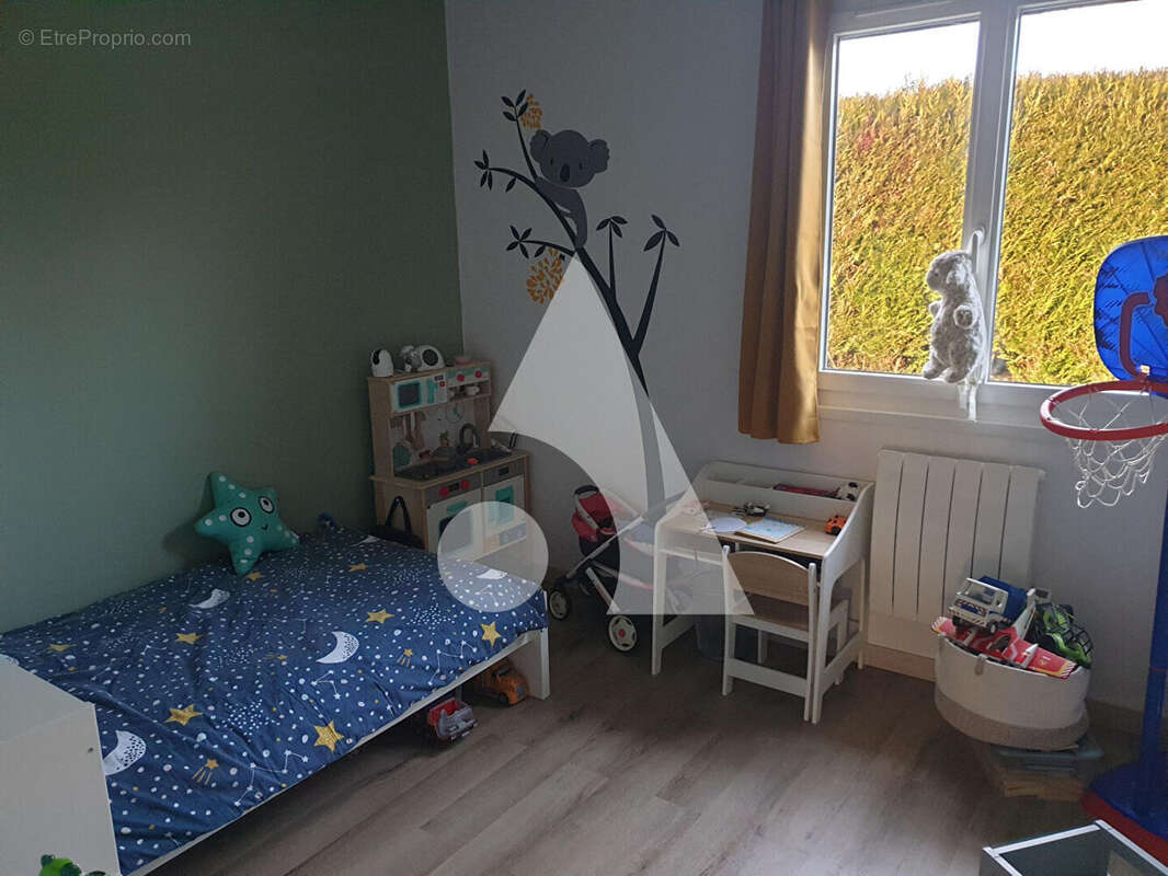 Maison à VILLARS-LES-DOMBES