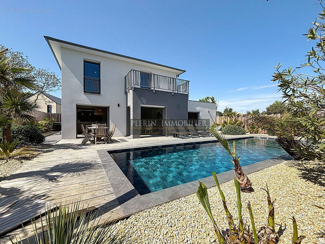 Maison à ETABLES-SUR-MER