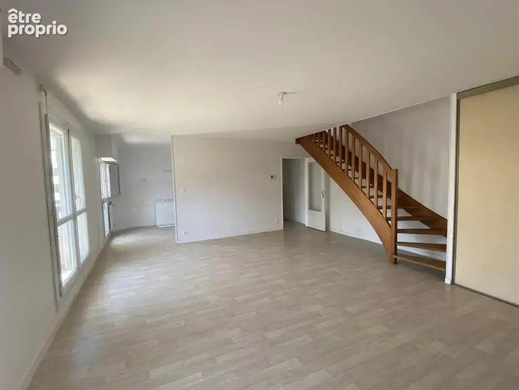 Appartement 4 pièces - proche Palais de justice - photo 5
