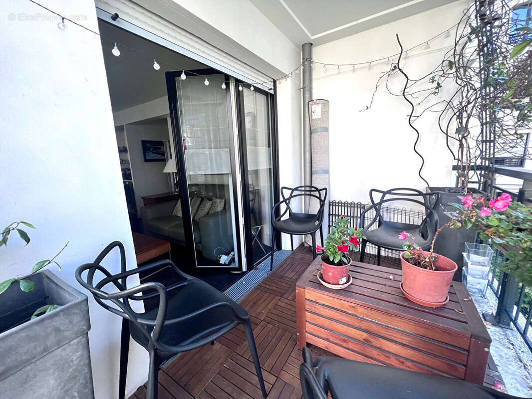 Appartement à SURESNES