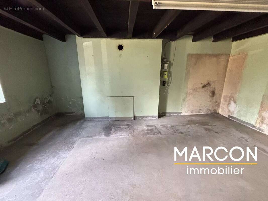 Maison à CHAMPAGNAT