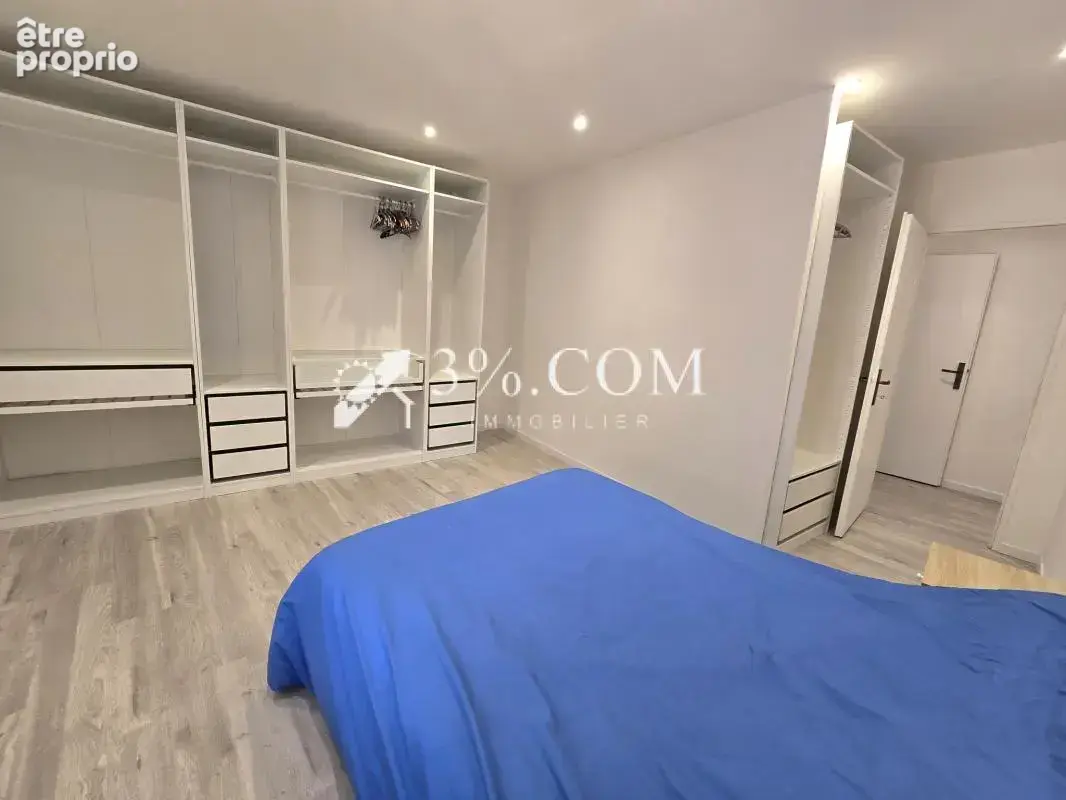 Maison en pierre rénovée de 85m2 avec petit jardin - photo 7
