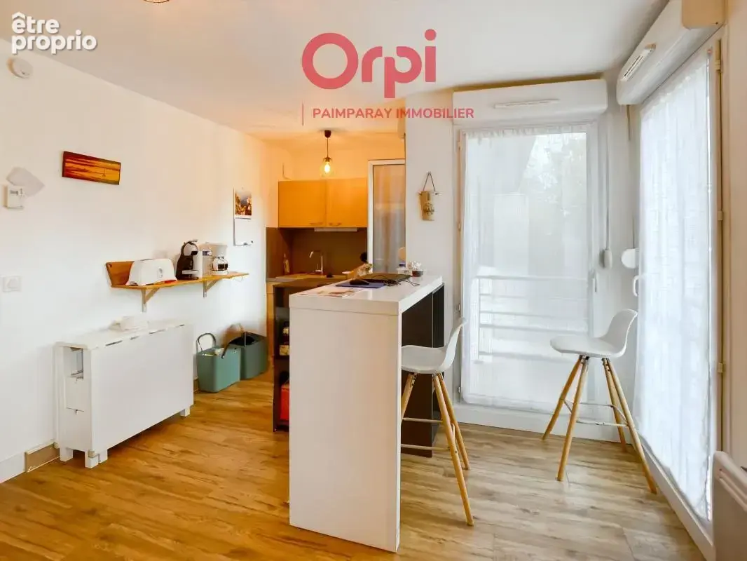 Studio Les Andelys  À Vendre - Balcon et ascenseur - photo 4