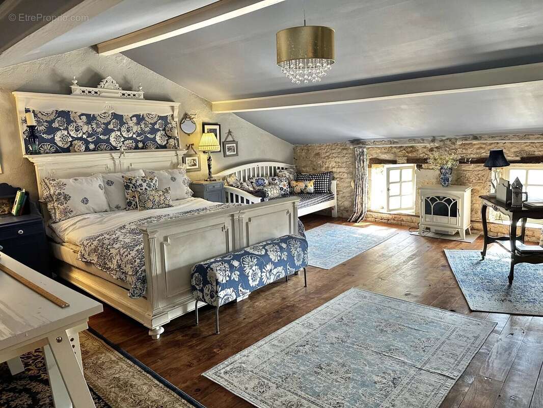 Maison à LA FORET-DE-TESSE