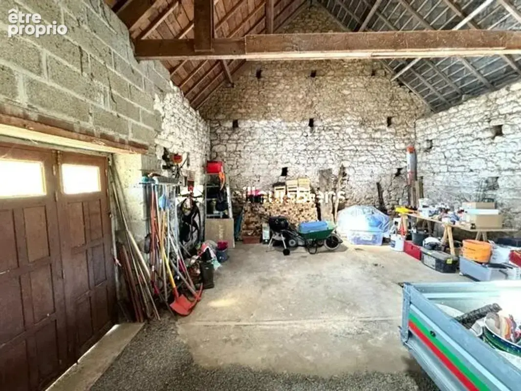 Maison en pierres 149 m² - rénovation de qualité - photo 22