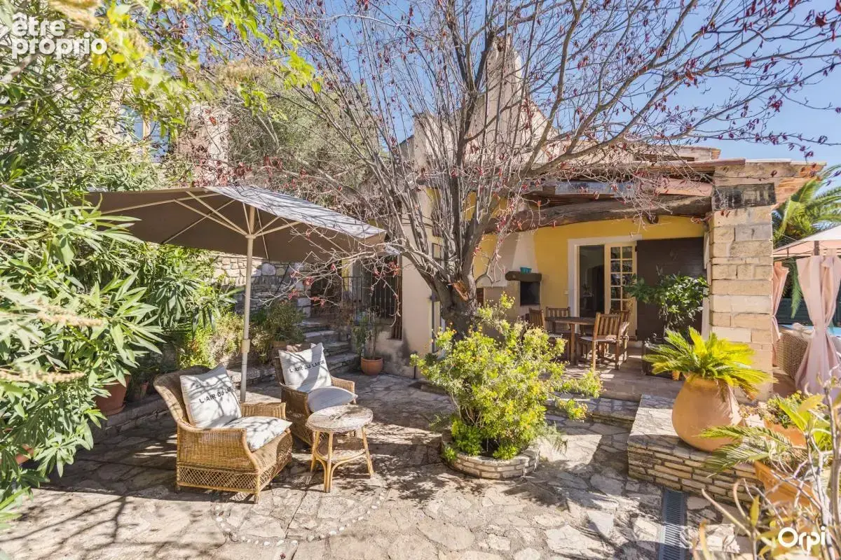 Cassis — propriété d’exception 266 m², vue mer et cap canaille - photo 6