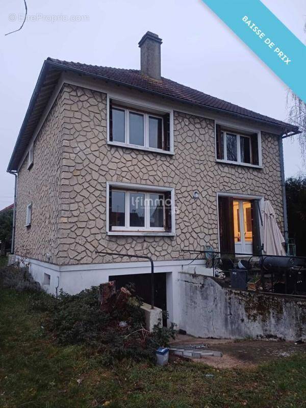 Maison à LES MUREAUX