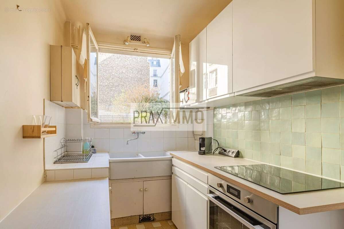 Appartement 73 m² à Paris-16e  - photo 9
