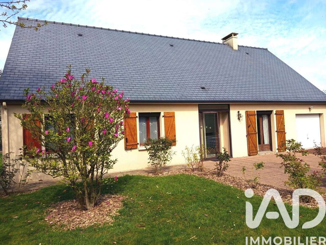 Photo 5 - Maison à TINTENIAC