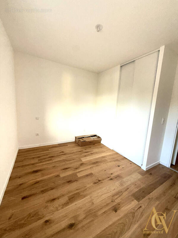 Superbe T3 avec Terrasse et Jardin à Cogolin 1 - Appartement à COGOLIN
