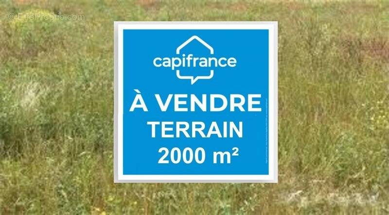 Terrain à LEGUEVIN