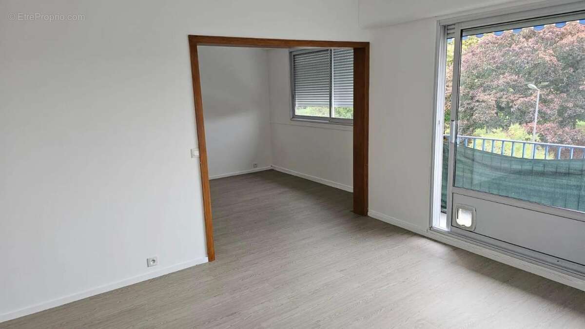 Appartement à AUBERGENVILLE