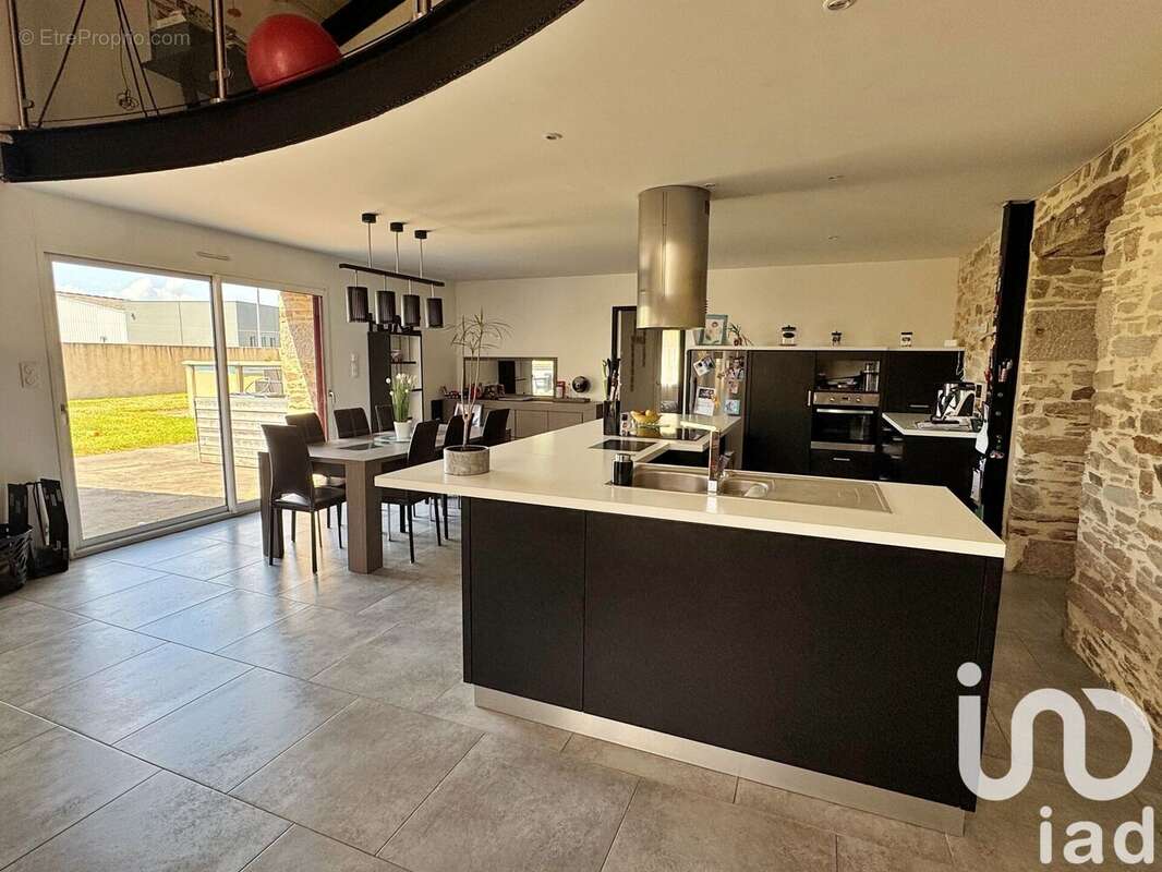 Photo 7 - Maison à MONTAIGU