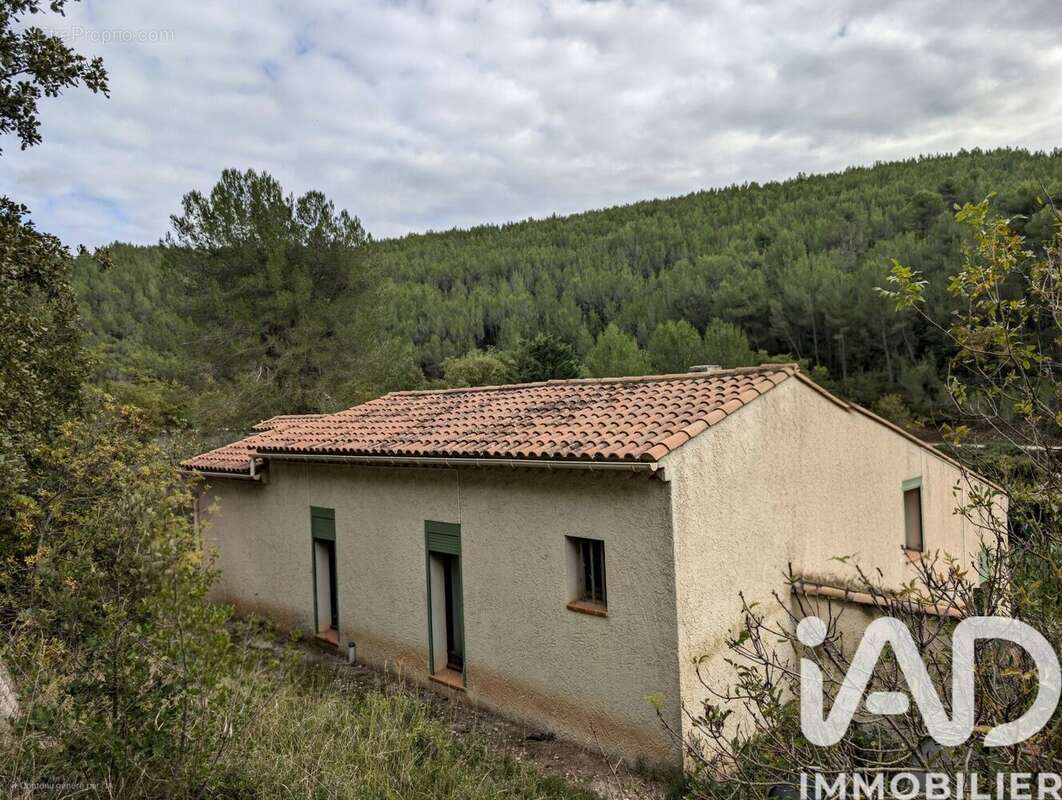 Photo 2 - Maison à SAINT-ZACHARIE