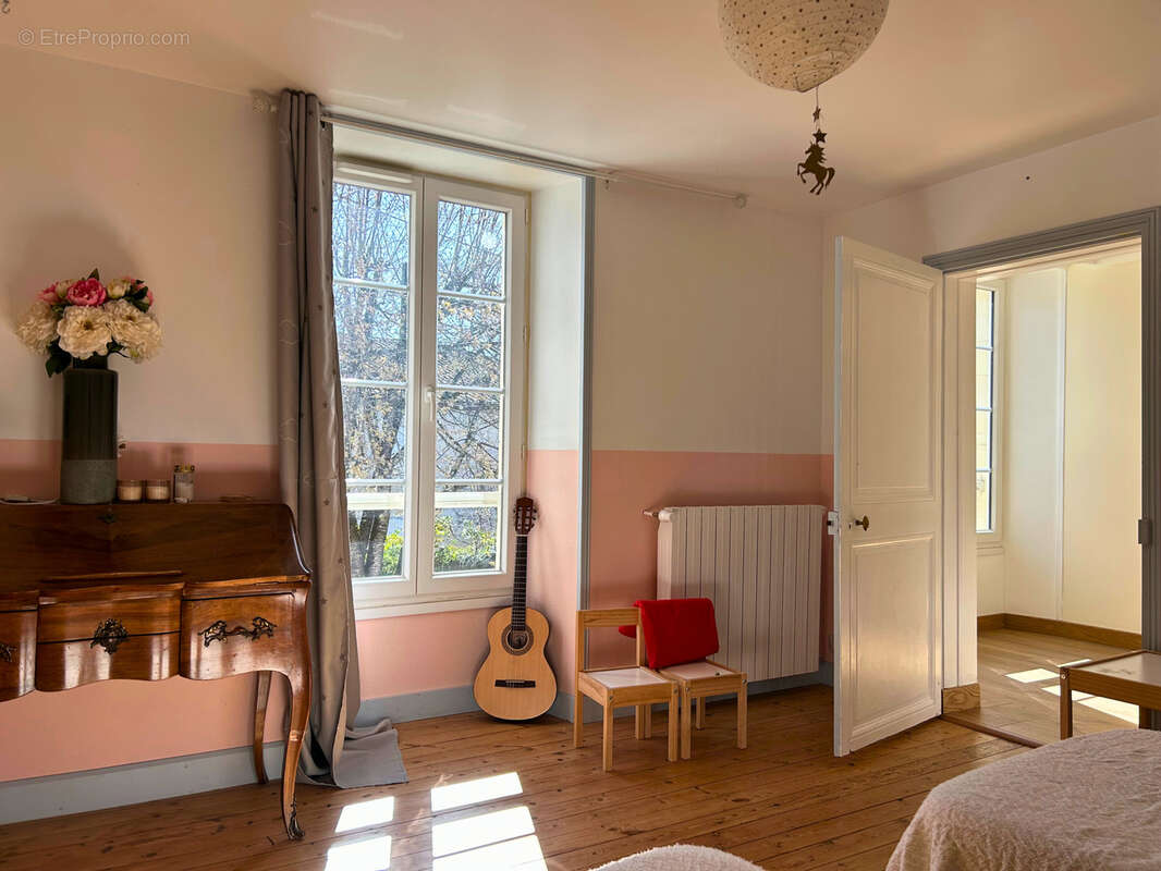 Maison à COGNAC