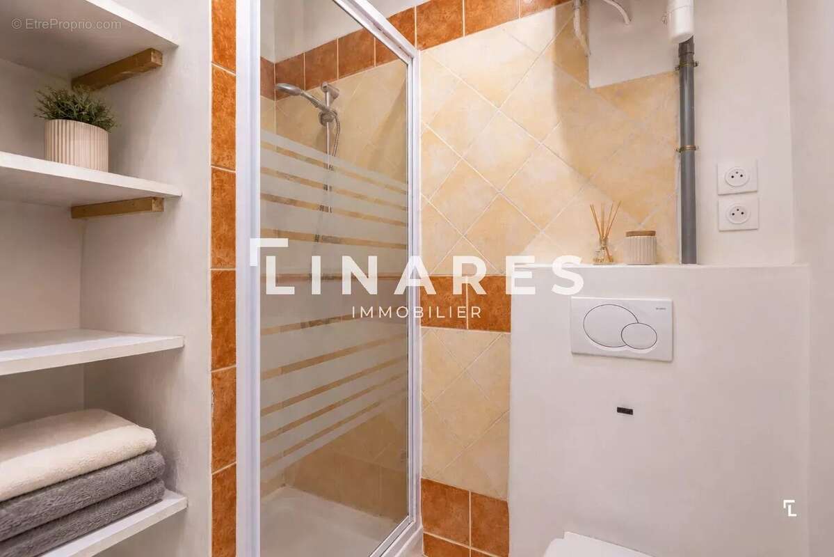 LE CAMPRA - Studio de 16m2 - 13100 AIX CENTRE - photo 3