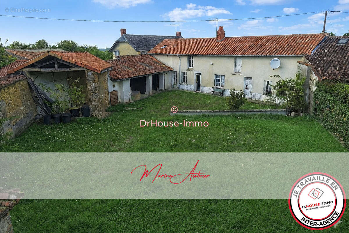 Maison à VERRUE