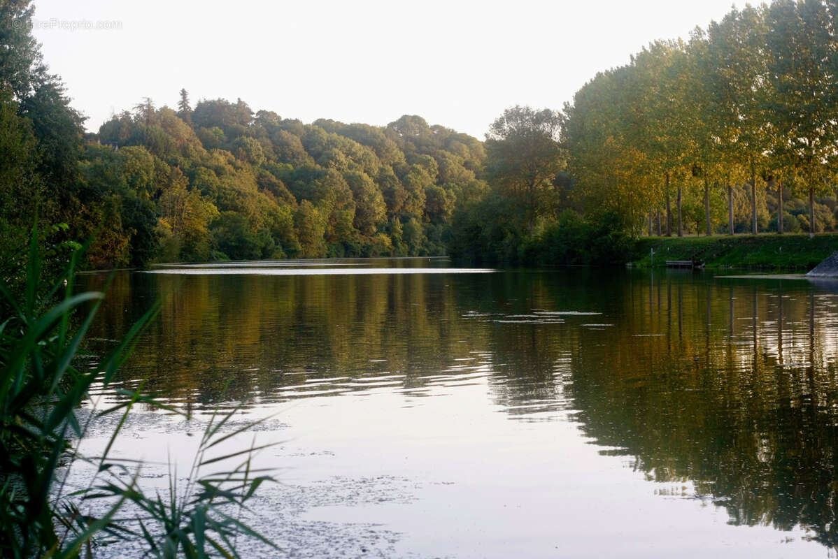 Maison à PARCE-SUR-SARTHE