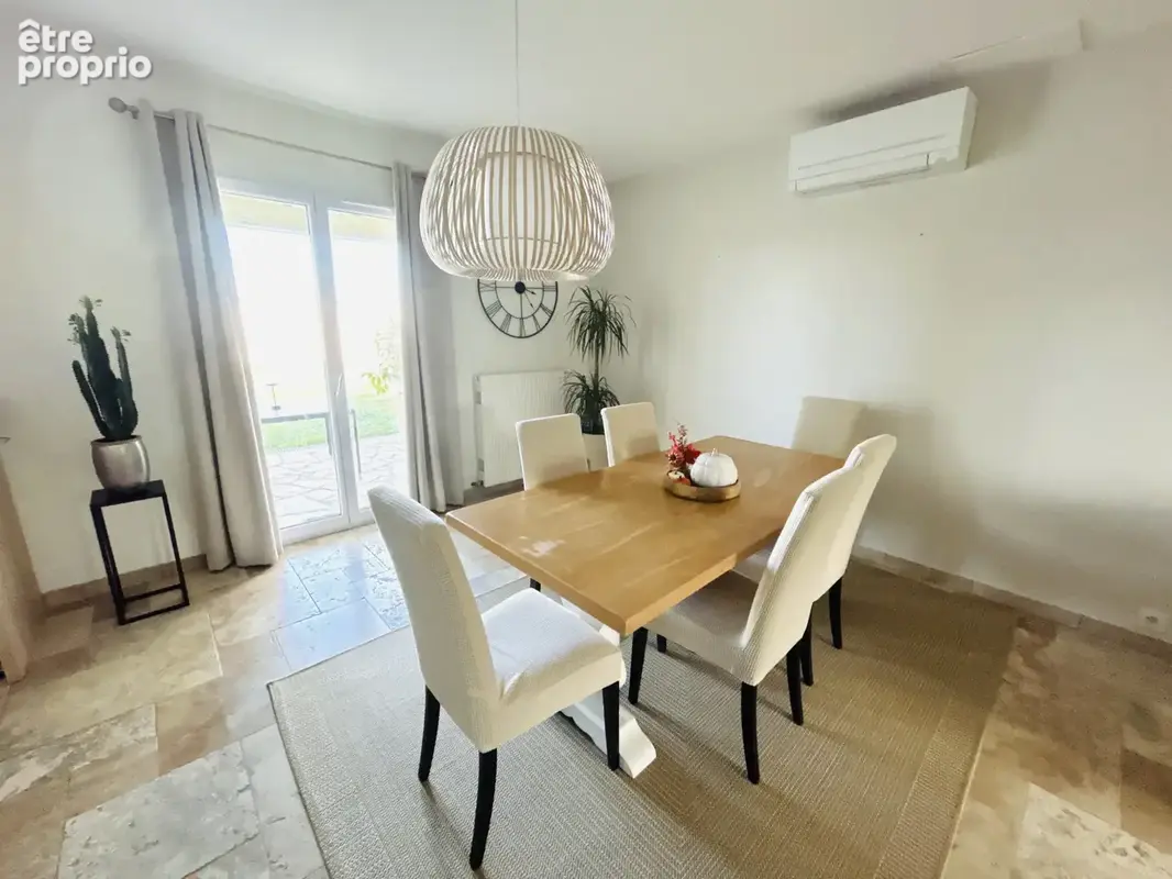 Maison familiale rénovée de 105m2 avec piscine - Grazailles Carcassonne - photo 9