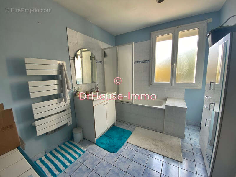 Maison à TREMBLAY-EN-FRANCE