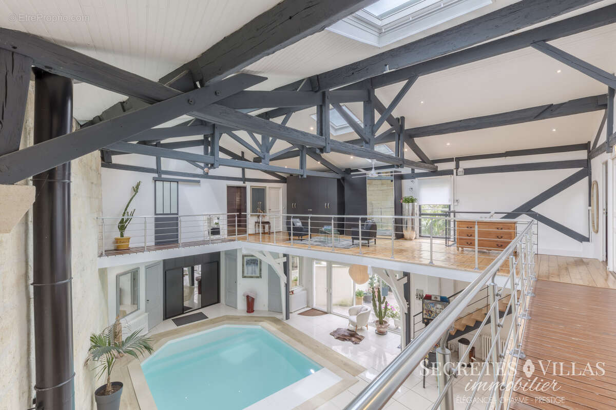 Appartement à BORDEAUX