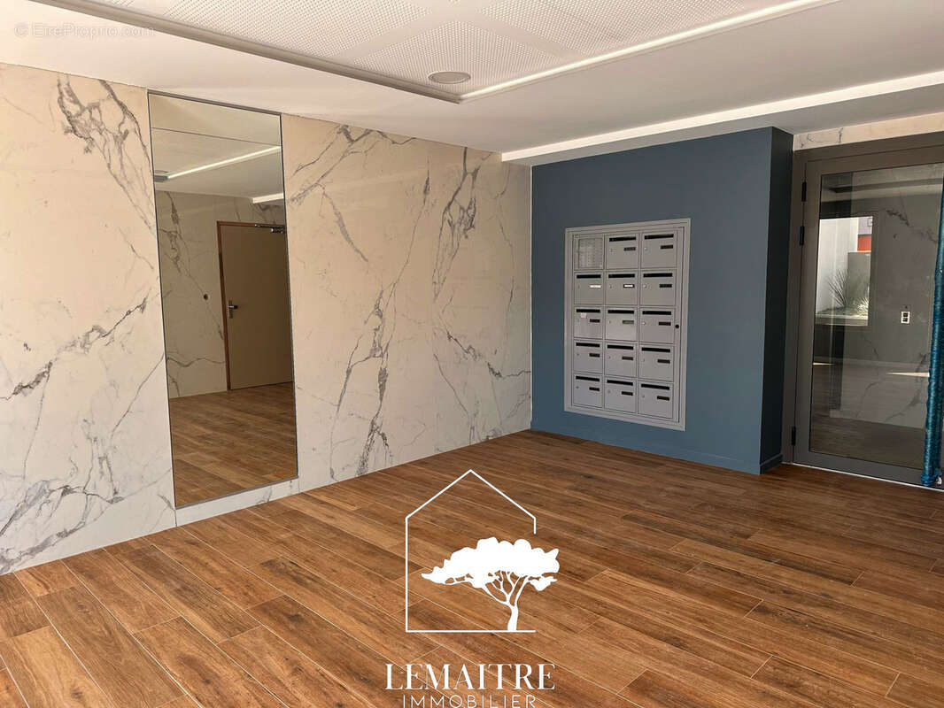 Appartement à LES MATHES