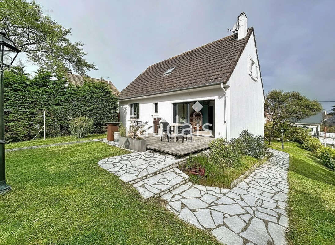 Maison à BARNEVILLE-CARTERET