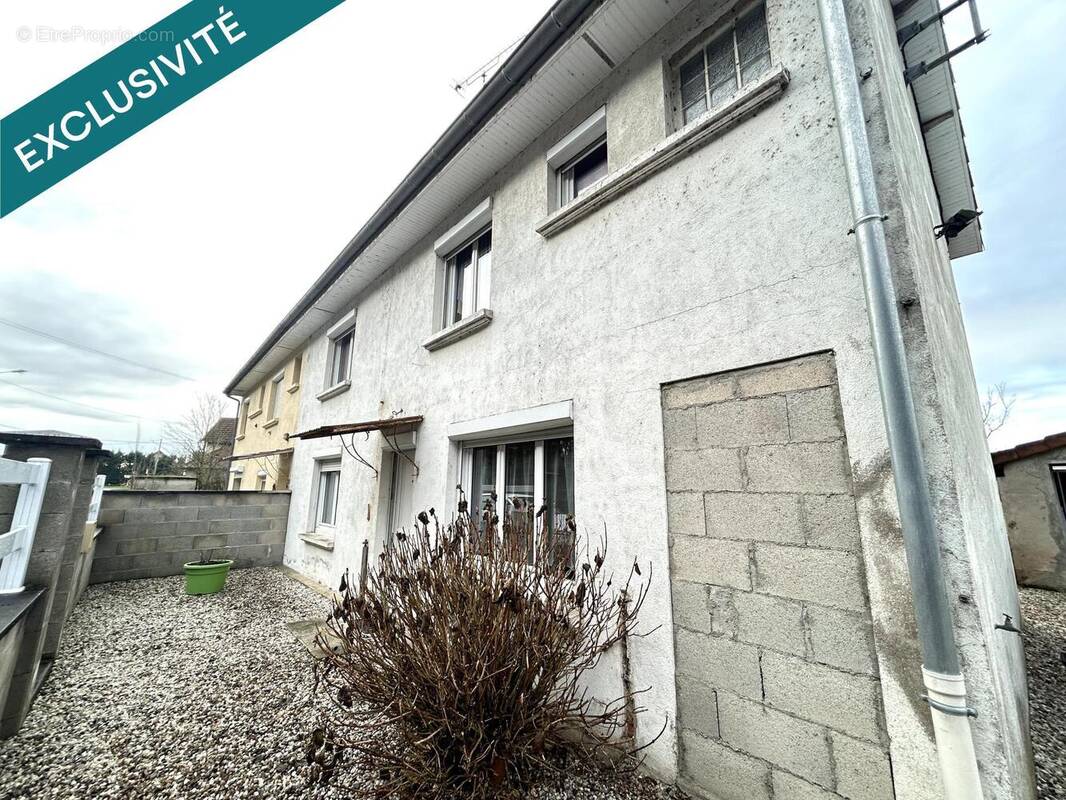 Photo 1 - Maison à GUEUGNON