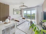 Appartement à LA COLLE-SUR-LOUP