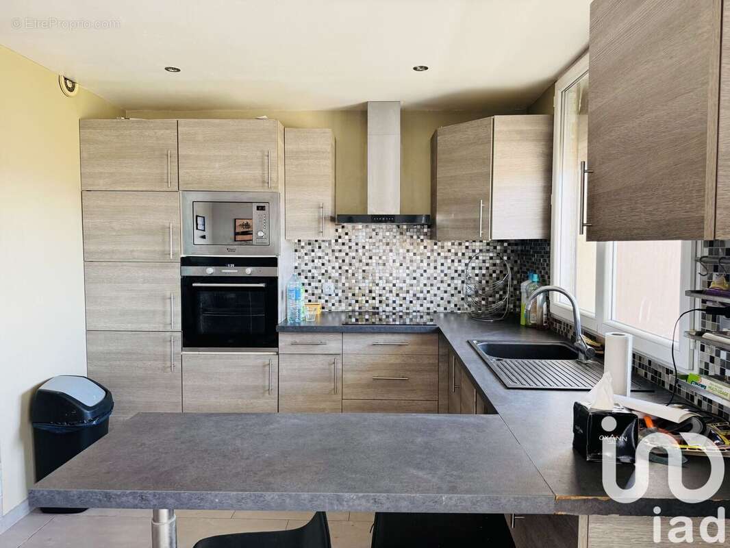 Photo 4 - Appartement à POISSY