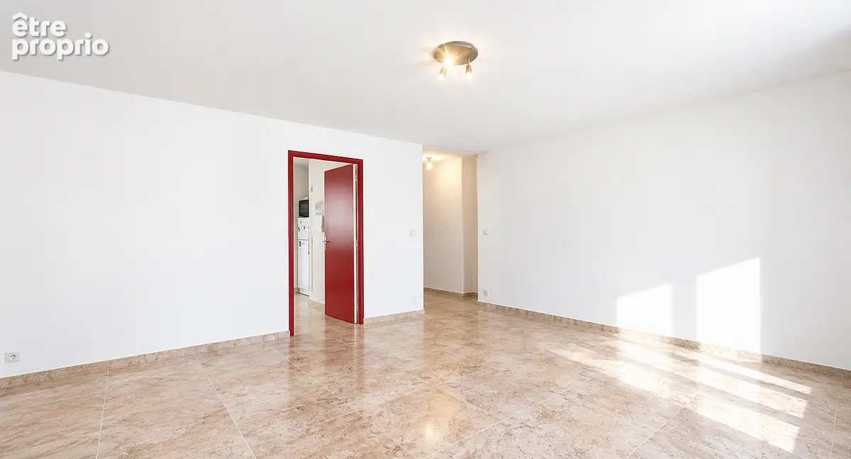 Appartement 3 pièces / 63 m² / 165 000 EUR / EMBRUN - photo 4