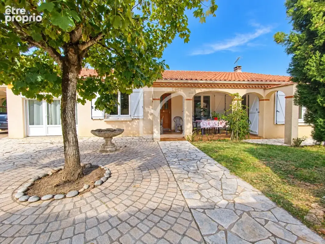 Maison de plain-pied avec 4 chambres, piscine, garage et jardin à Villeneuve-sur-Lot - photo 21