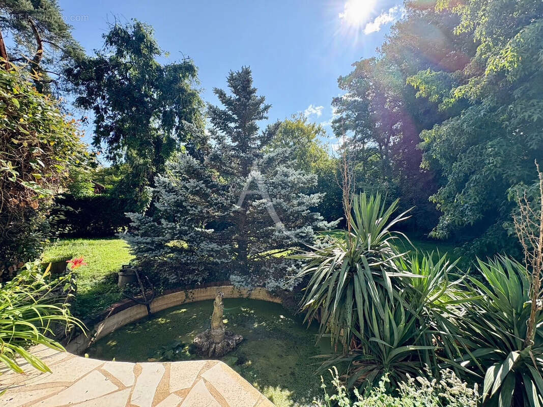 Maison à GIF-SUR-YVETTE