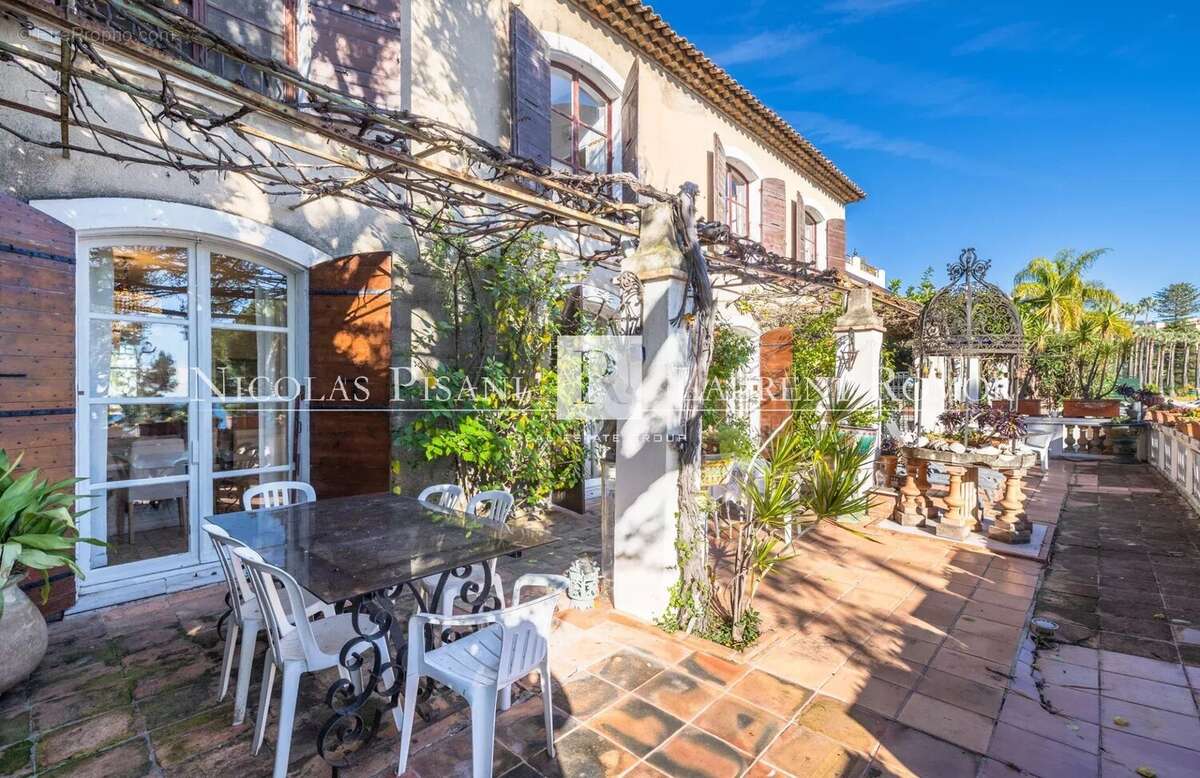 Maison à BEAULIEU-SUR-MER