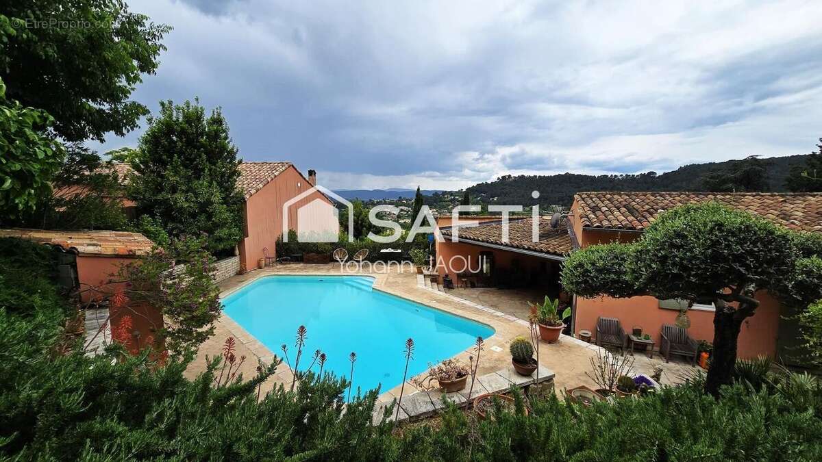 Photo 3 - Maison à COTIGNAC