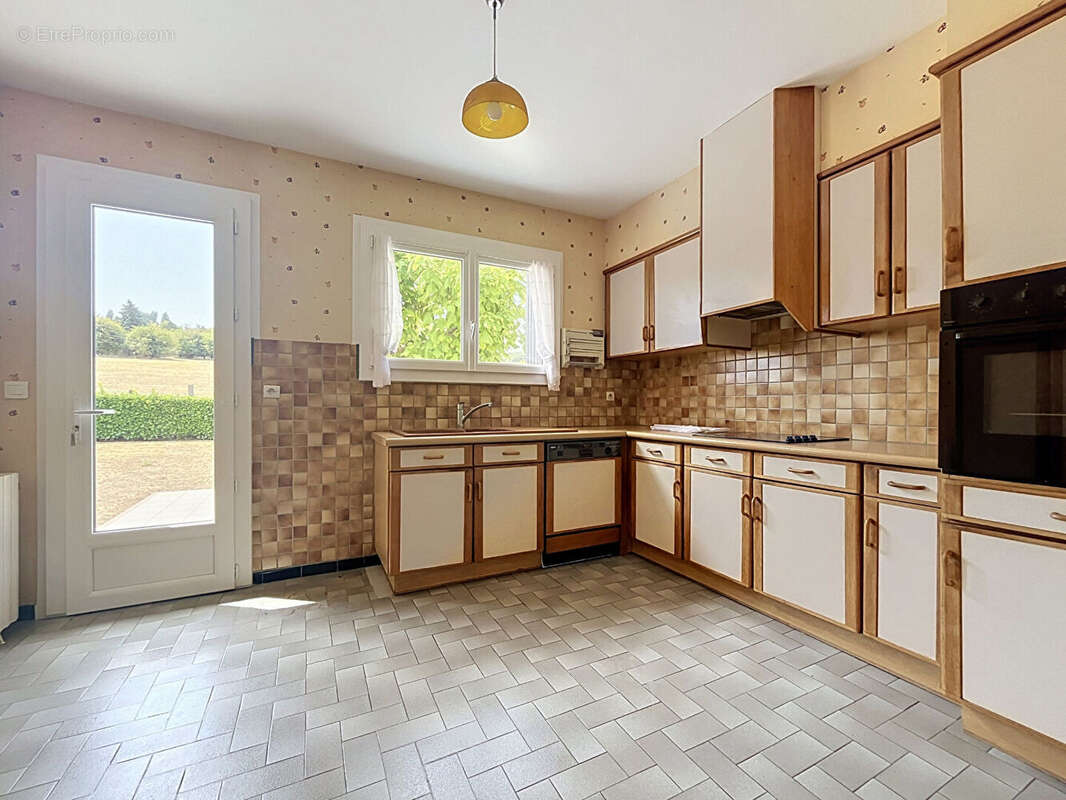 Maison vue dégagée - Village avec école et commodités - photo 6